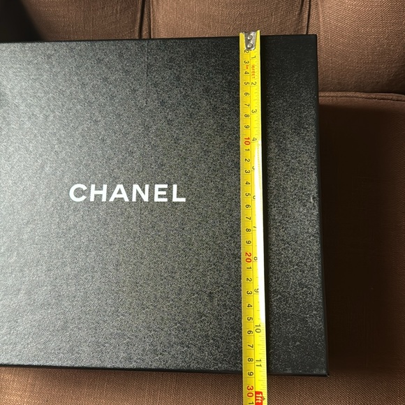 Chanel Shoe Box - Picture 3 of 5